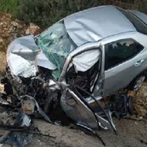 سمندری سلونی جھال اڈہ پر تیز رفتار کار نہر میں جا گری، ایک شخص جاں بحق 